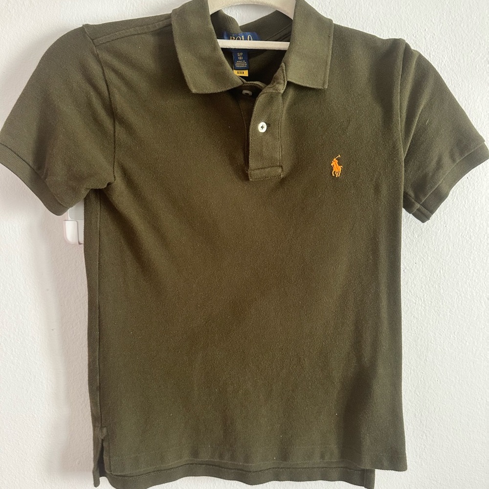 Polo shirt. Olive green, good condition. Size SP/8